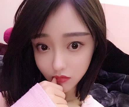 快手搜美女关键词怎么用？有哪些有效的搜索技巧？